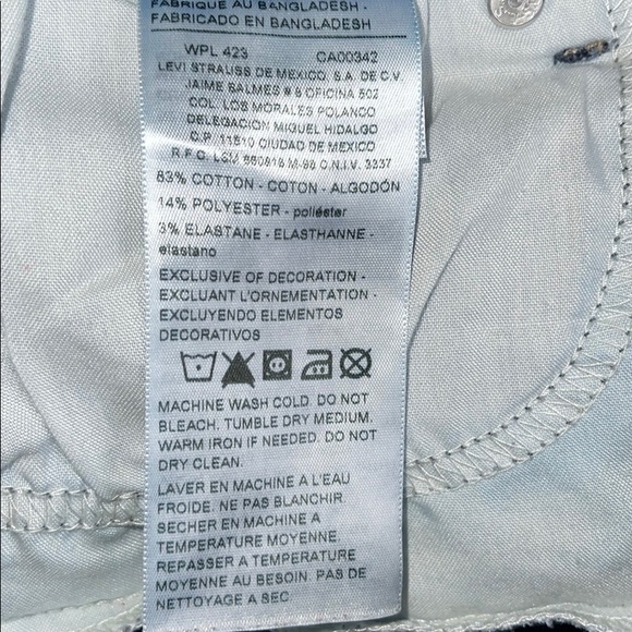 LEVIS JEANS - Picture 9 of 9